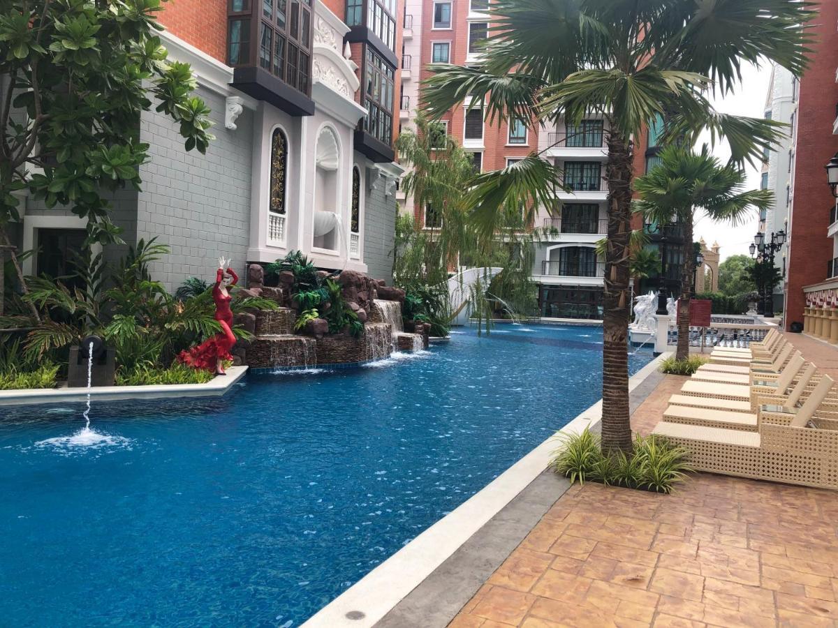Espana Condo Resort Pattaya Evt Jomtien Beach Exterior photo
